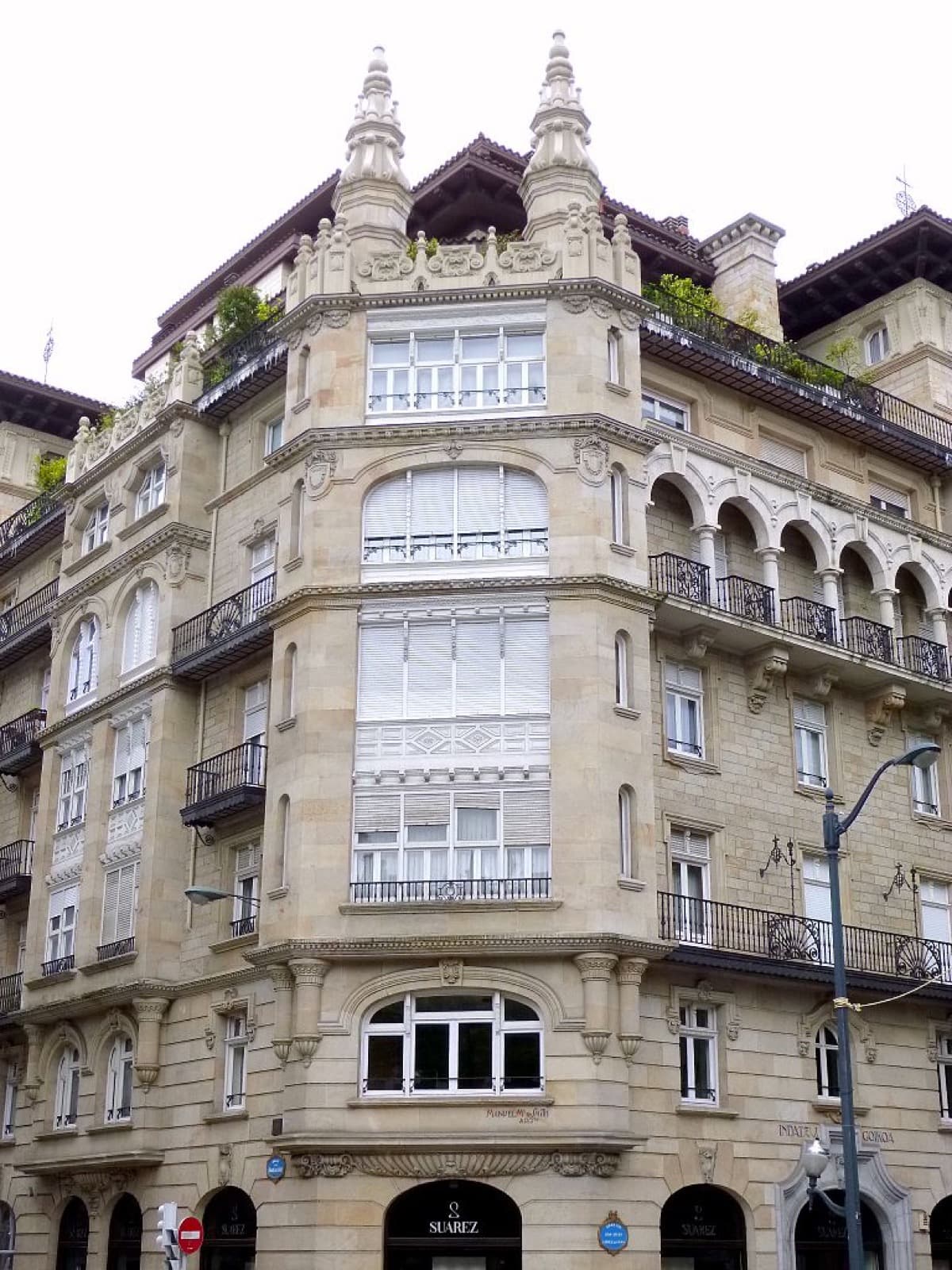 Edificio señorial de viviendas en Bilbao